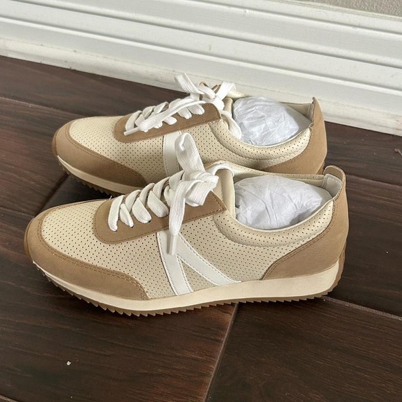 Tan and cream Mia Mia sneakers NWT size 6 - Picture 1 of 6